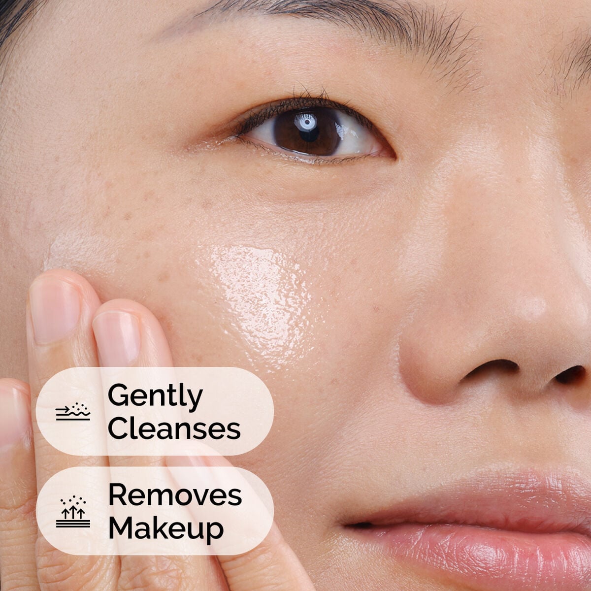 squalane-cleanser-h4 ord-squalane-cleanser-model-application-with-benefits.jpg